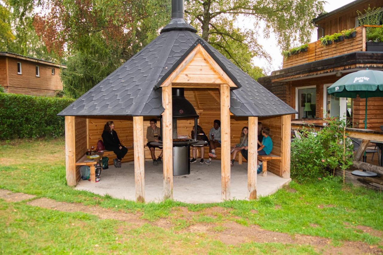 Camping Les Vernieres La Bourboule Extérieur photo