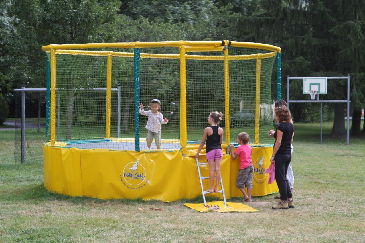 Camping Les Vernieres La Bourboule Extérieur photo