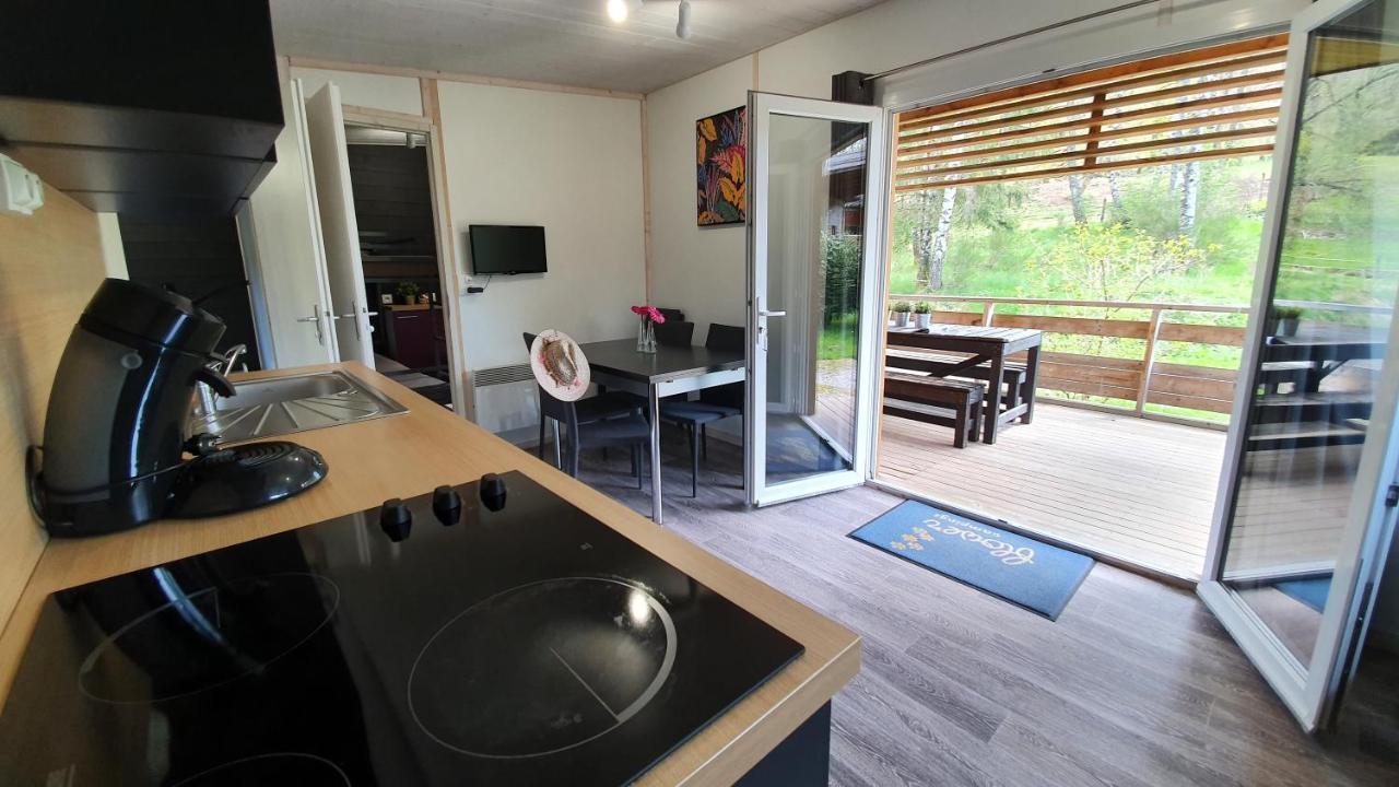 Camping Les Vernieres La Bourboule Extérieur photo